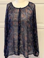 Neu Gina Tricot Bluse Größe 40 Essen-West - Frohnhausen Vorschau