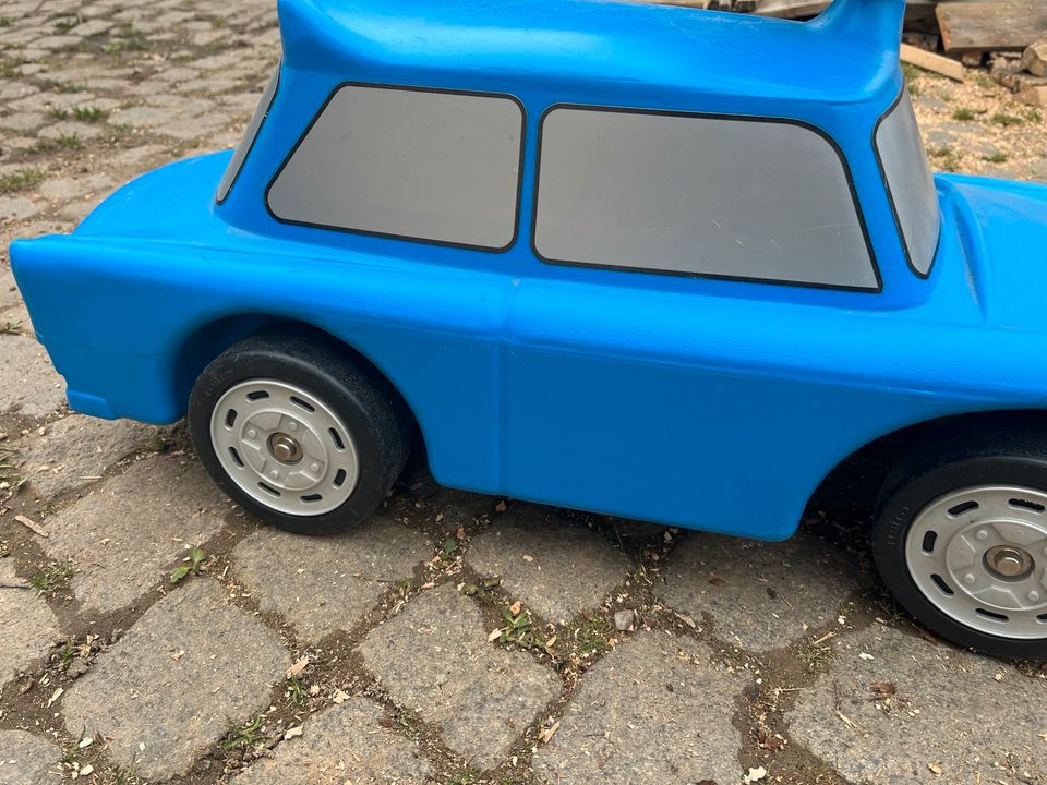 Bobbycar Trabant Babyrutscher Auto in Zeithain