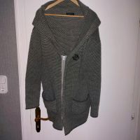 Schöne Strickjacke Gr.42 Niedersachsen - Norden Vorschau