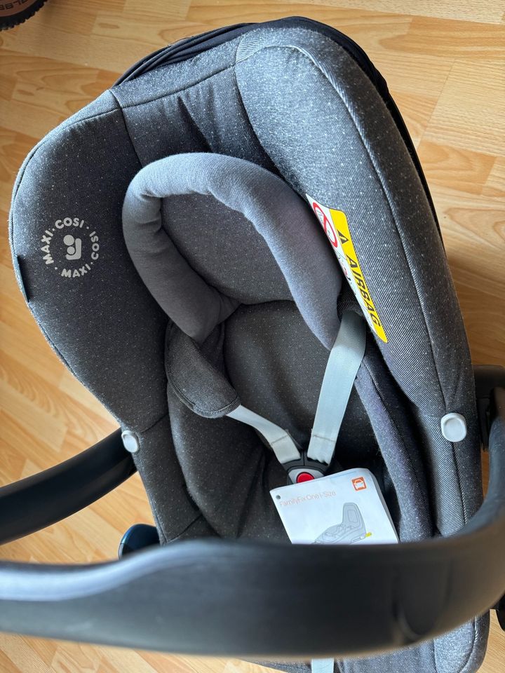 MaxiCosi Rock incl. iSize isofix in Vienenburg