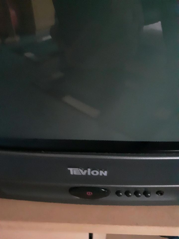 Fernseher Tevion in Grebenhain