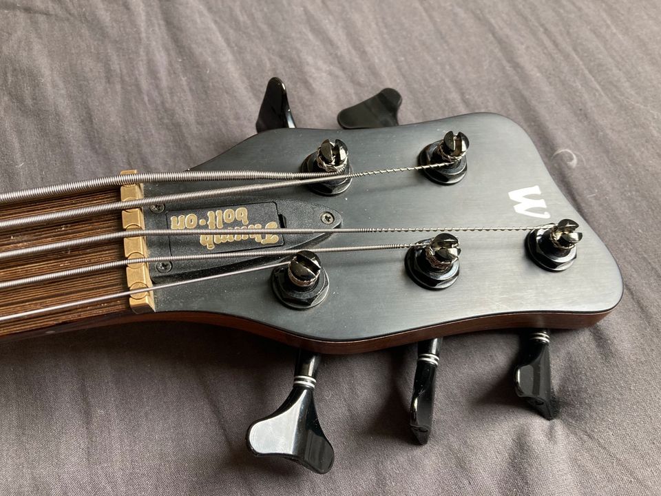 WARWICK Thumb 5 Lefthand E- Bass Gitarre 2001 in Bielefeld