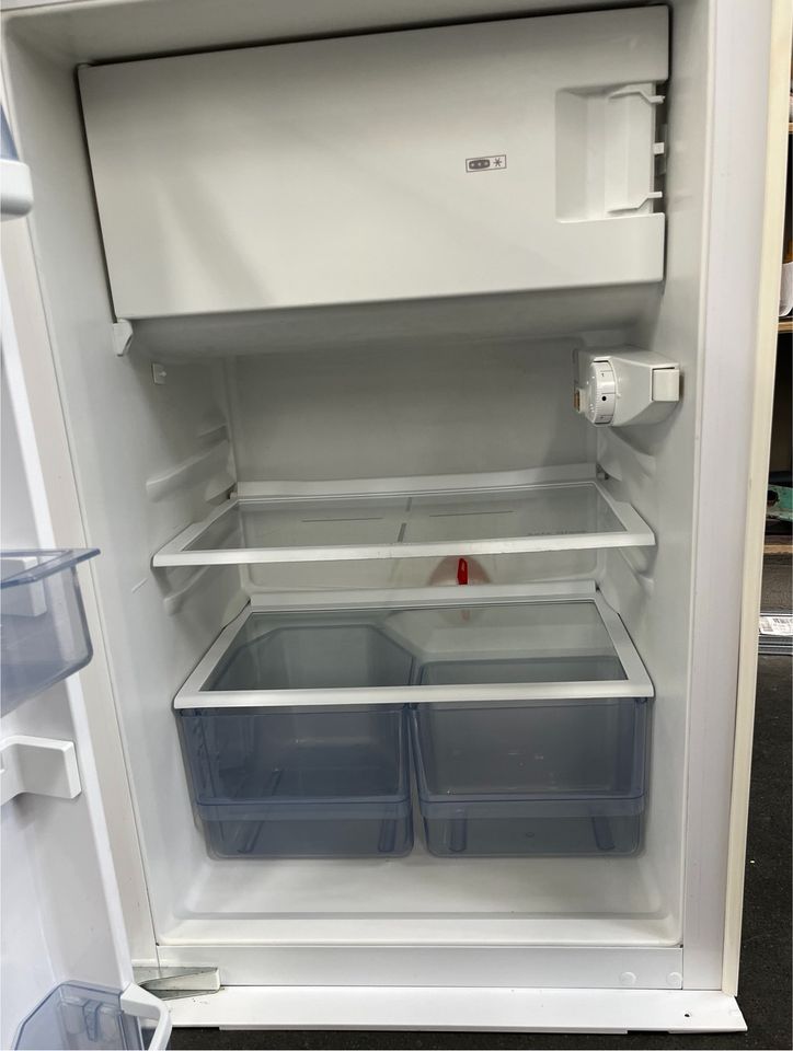 Kühlschrank von Bauknecht in Pulheim
