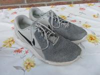 Nike Sportschuhe Gr. 38 Brandenburg - Stahnsdorf Vorschau