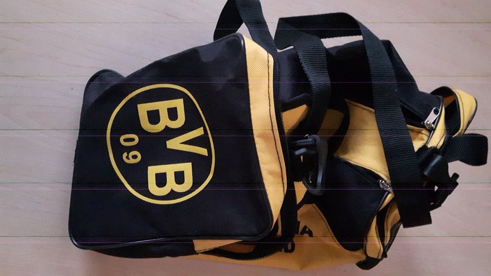 Sporttasche BVB Borussia Dortmund + Basecap + Gürteltasche in  Nordwestmecklenburg - Landkreis - Gägelow | eBay Kleinanzeigen ist jetzt  Kleinanzeigen