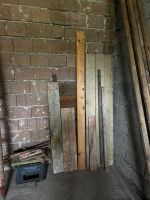 Holz zu verschenken Dachlatten Bretter Brennholz Bayern - Dingolfing Vorschau