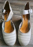 VENEZIA ❤️ Keilabsatz Pumps Boho Sandalen creme-grau Leder 37 TOP Schleswig-Holstein - Henstedt-Ulzburg Vorschau