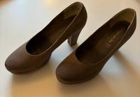 Tamaris Pumps beige Gr. 41 Nordrhein-Westfalen - Wenden Vorschau