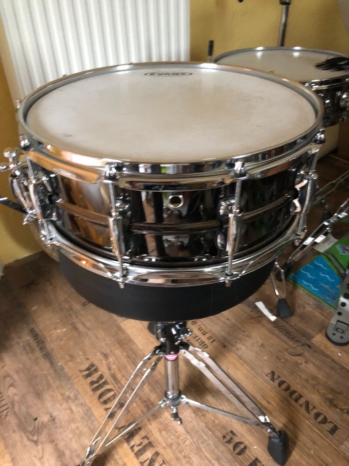 Dixon Artisan 14x5,5 Chrome over Steel in Mendig