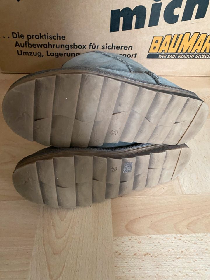 Boots von Marco Tozzi gefüttert Gr. 38 in Kemnath