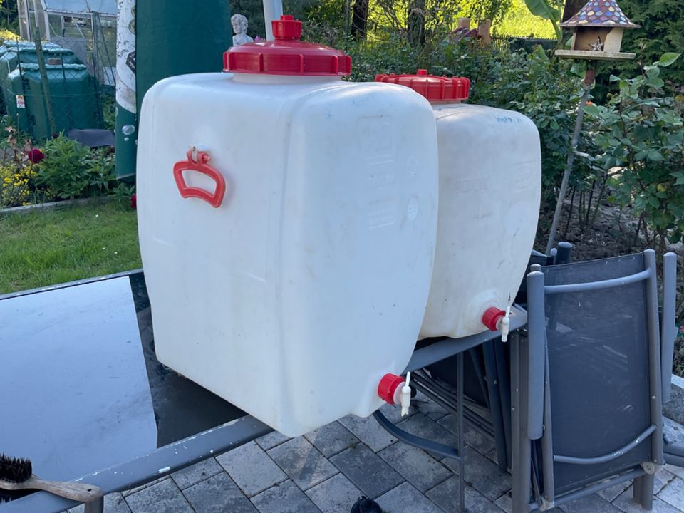 Mostfass 2 Stk (100 Liter) in Karlsbad