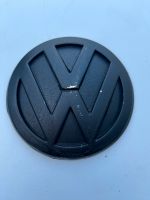 Golf 4 schwarzes Emblem Heckklappe VW Logo Brandenburg - Potsdam Vorschau