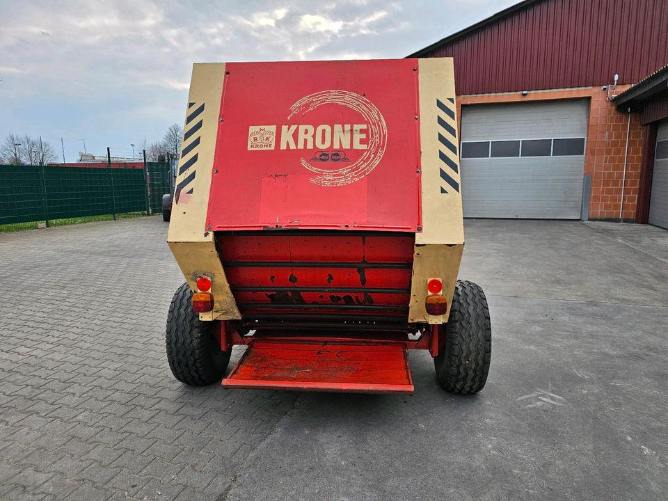 RUNDBALLENPRESSE KRONE KR 160 Mini Stop in Sulingen