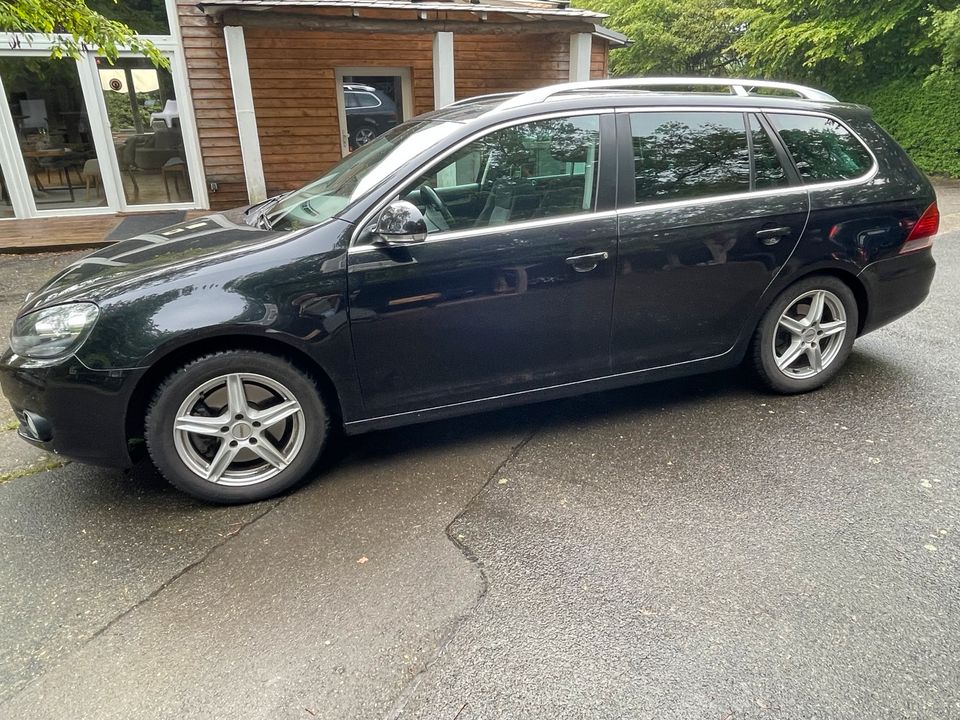 VW Golf Variant in Nörtershausen