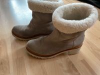 Moncler Damen Stiefeletten Winterstiefel Winterschuhe Gr. 40 Sachsen - Zwickau Vorschau