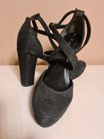 Tamaris Pumps Heels Gr.39 Saarland - Tholey Vorschau