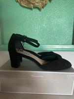 Tamaris Riemchen Pumps schwarz 41, Neu Nordrhein-Westfalen - Herford Vorschau