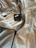 Nike Sweatjacke Bielefeld - Bielefeld (Innenstadt) Vorschau