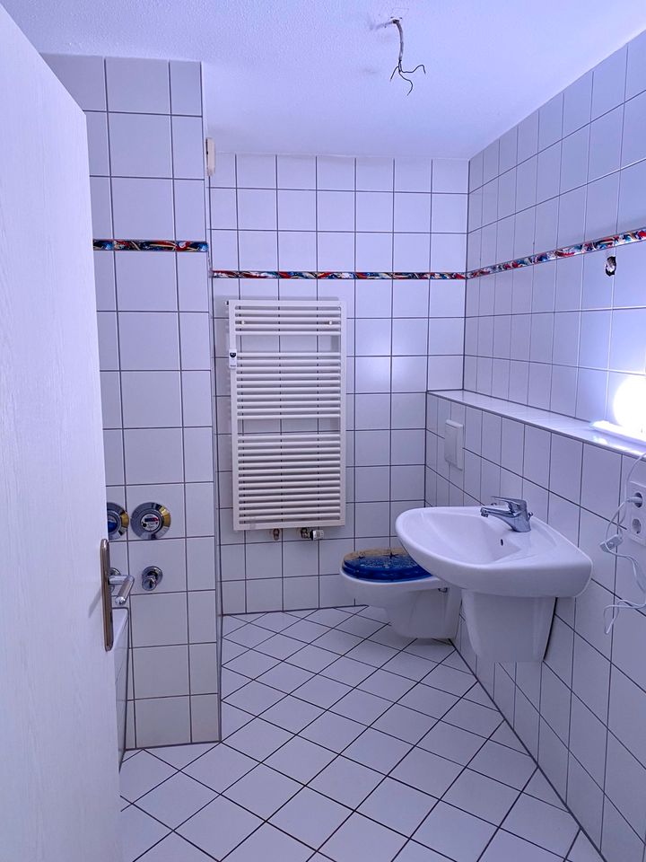 Tolle 3 Zimmer Altbau im Herzen der Stadt auf dem Schloßberg in Plauen