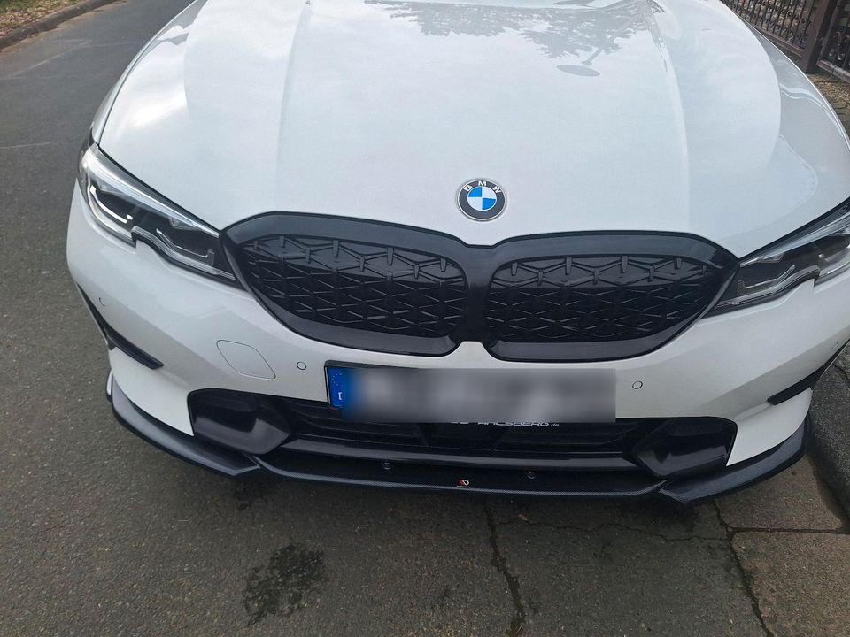 BMW 330d mild hybrid in Leun