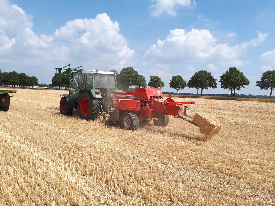 HD Ballen pressen im Lohn in Kerken