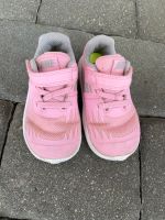 Nike Sneaker, guter gebrauchter Zustand, Gr. 22 Schleswig-Holstein - Schuby Vorschau