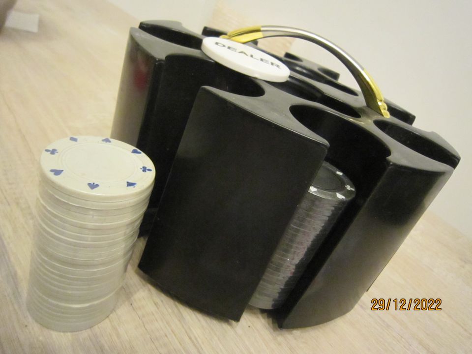 POKER-SPIEL-SET - Chip Karussell mit Chips, Dealer Button, Karten in Gronau (Westfalen)