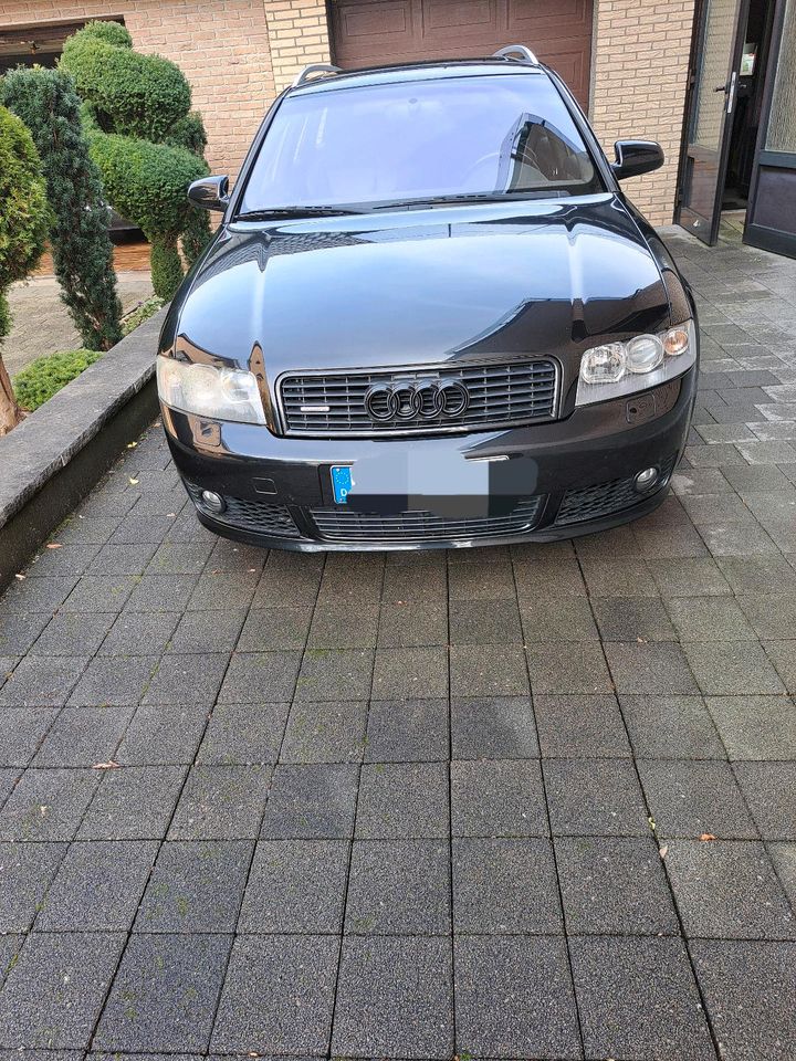 Audi A 4 b6 V6 Benziner S Line Quattro in Spenge