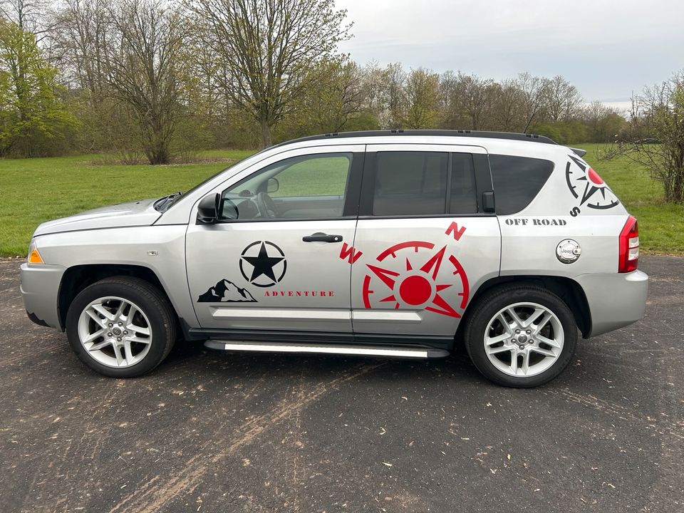 Jeep Compass mit kleinen Mängeln, siehe Beschreibung in Mülheim-Kärlich