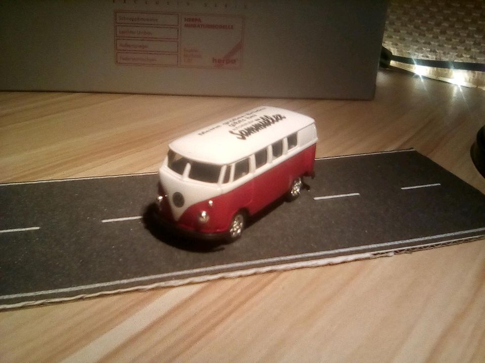 Welly VW Volkswagen Microbus 1962 in Leverkusen