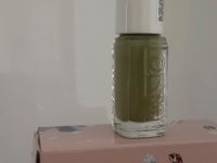 grüner Mini Nagellack von essie, win me over, 789, NEU Baden-Württemberg - Wernau Vorschau