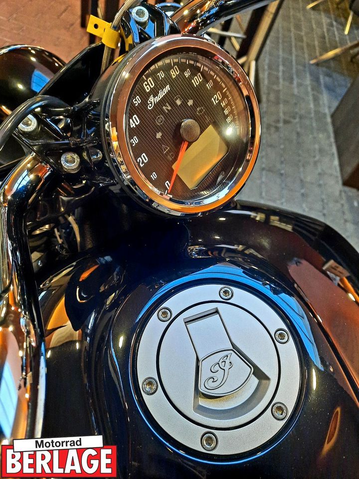 Indian Motorcycle Scout 1200 Icon Black/Silver Prämie möglich!!!! in Borchen