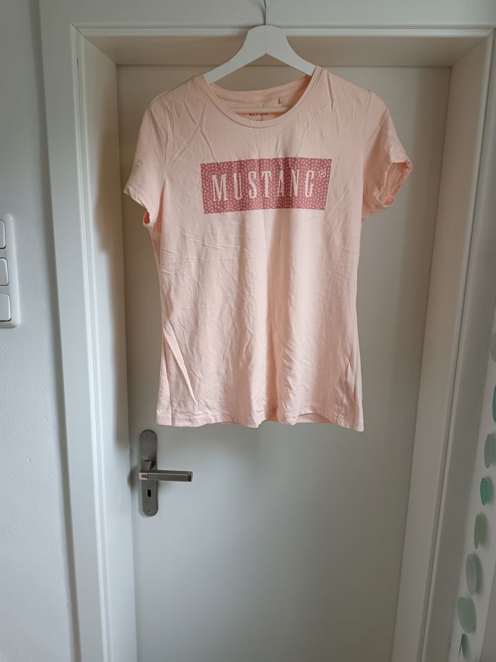 Neues orangenes Shirt von Mustang in xl in Mülheim (Ruhr)