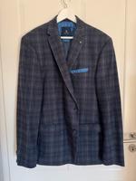 Elegantes Sakko von Pierre Cardin in Größe 58 Hessen - Obertshausen Vorschau