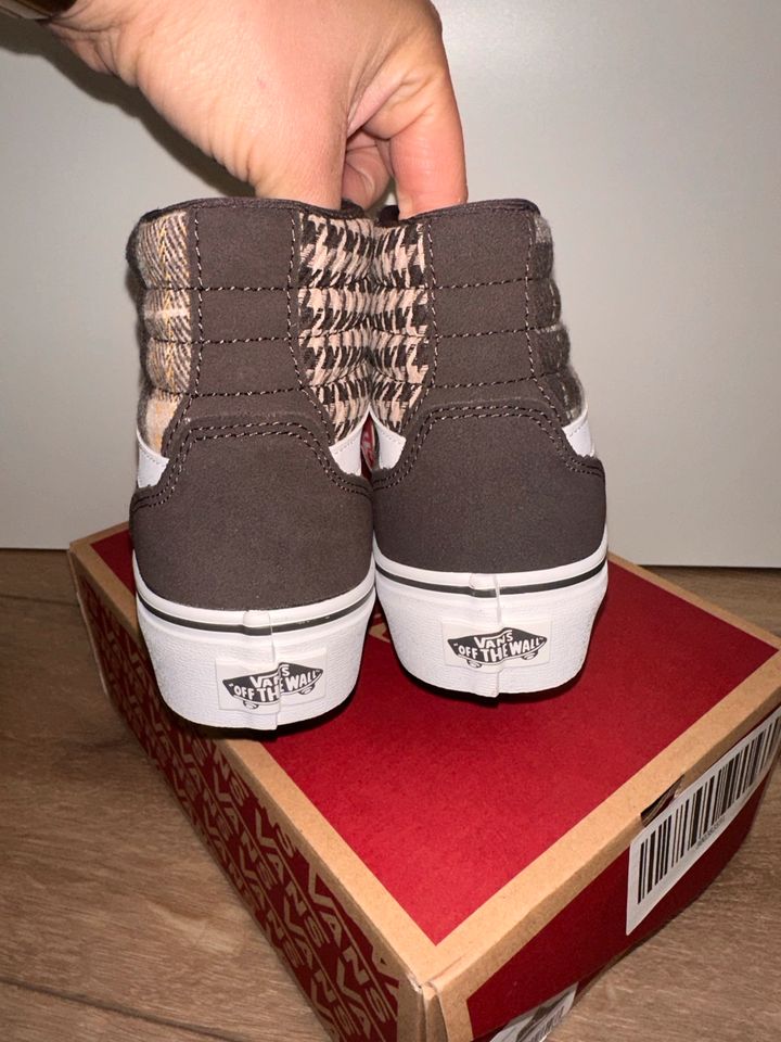 Vans Filmore Hi Platform Plaid Sneaker high Neu! Gr.36 in Mettmann