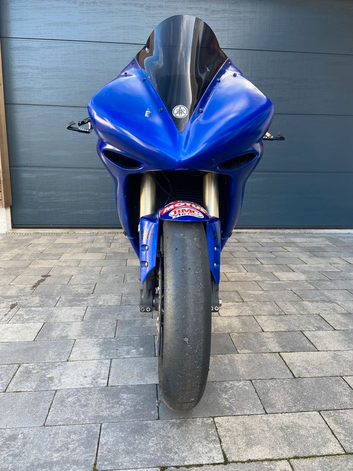 Yamaha r1 rn12 / Rennstrecke in Lemwerder