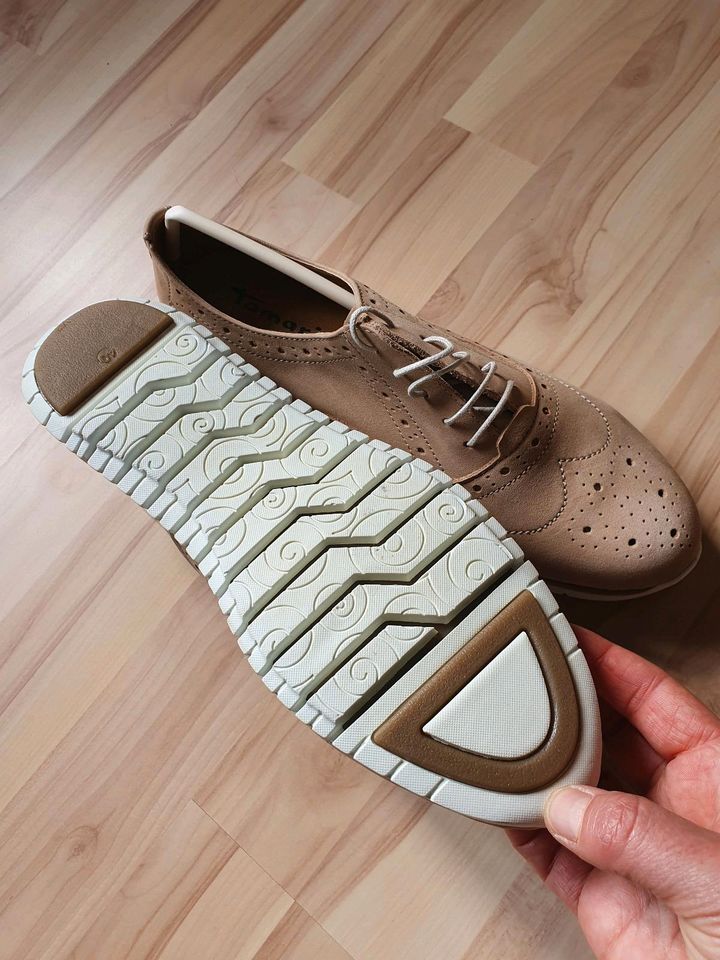 Tamaris Damen Schuhe Loafer Leder Gr 40 beige Ultraleicht NEU in Einbeck