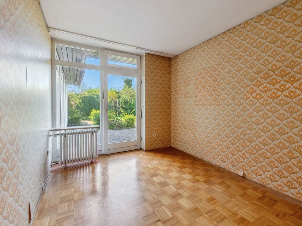 Charmanter Bungalow mit familiengerechtem Grundriss in Haar bei München (S4/S6) in Haar