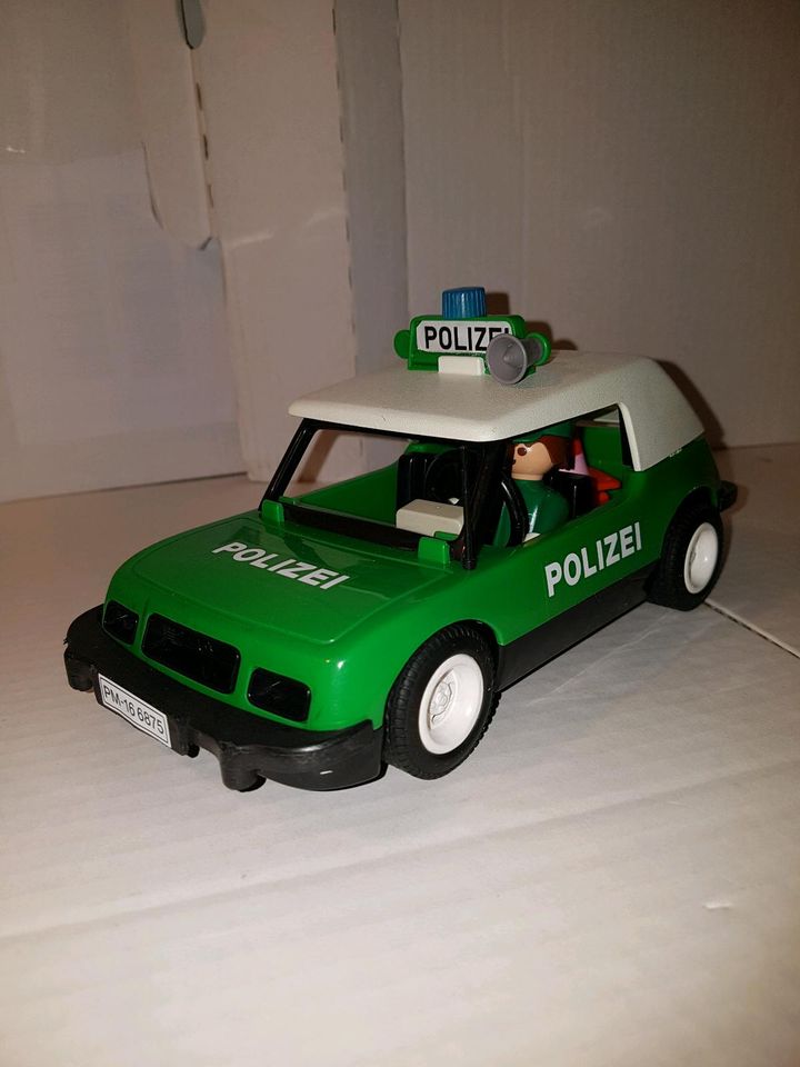 Playmobil Polizeiauto, altes Modell in Offenbach