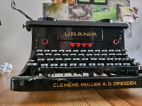Alte Schreibmaschine "Urania" von Clemens Müller Dresden Nürnberg (Mittelfr) - Nordstadt Vorschau