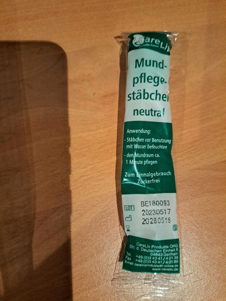 Mundpflegestäbchen Schaumstoff in Pforzheim