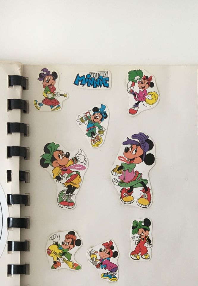 Sticker-Album Walt Disney World on Ice 80er Mickey Minnie Mouse in Bobingen