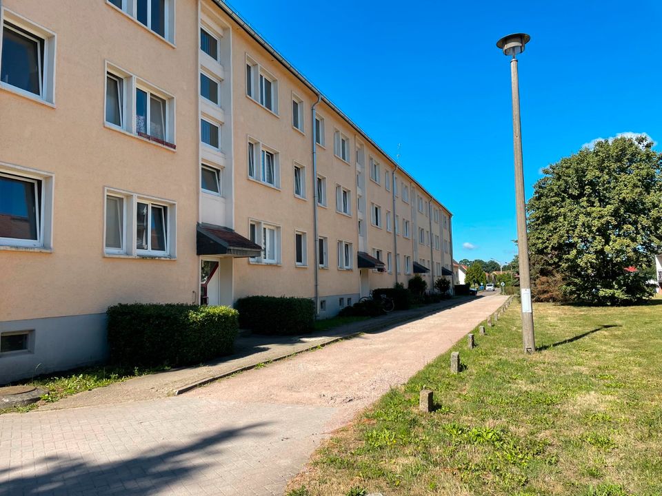 Helle 3 Zimmer Wohnung mit Balkon, Hochparterre (810.1901) in Oranienbaum-Wörlitz