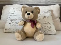 Der Bär süßer Teddy Valentinstag Brandenburg - Pätz Vorschau