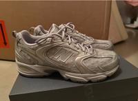 Sneaker New Balance 530 Gr. 41 1/3, neuwertig Nordrhein-Westfalen - Schloß Holte-Stukenbrock Vorschau