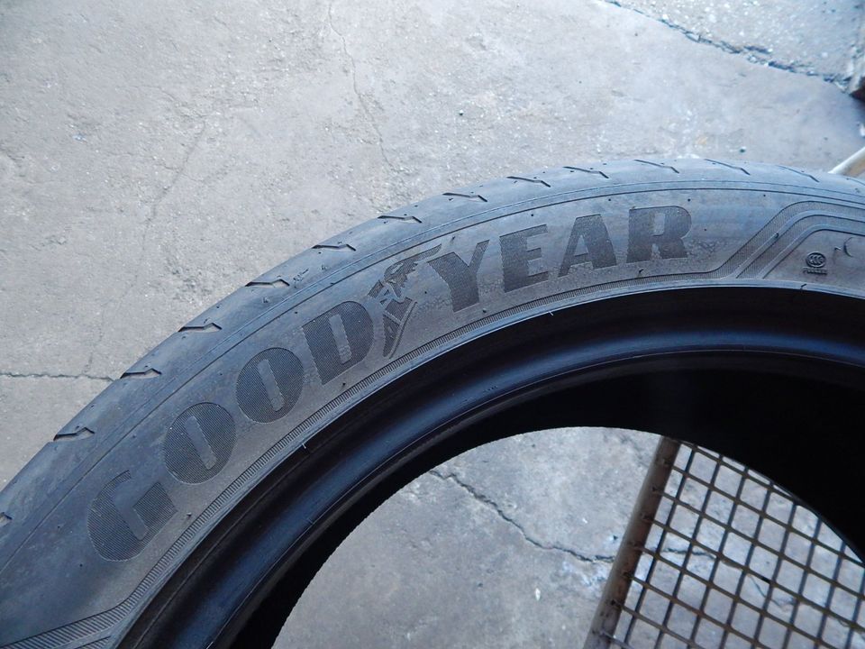 2x Sommerreifen 285 40 R21 109Y Goodyear 5,4mm DOT 2019 in Dortmund