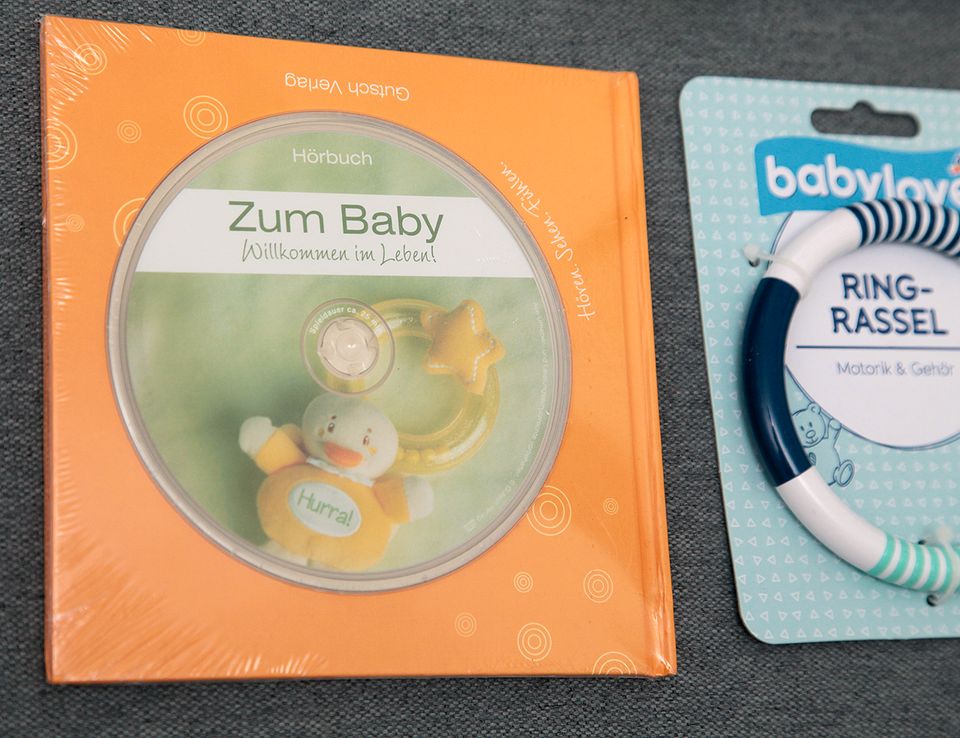 Baby Kleinkind CD Spielzeug Buch CDs spielen Neu OVP Geburt in Berlin