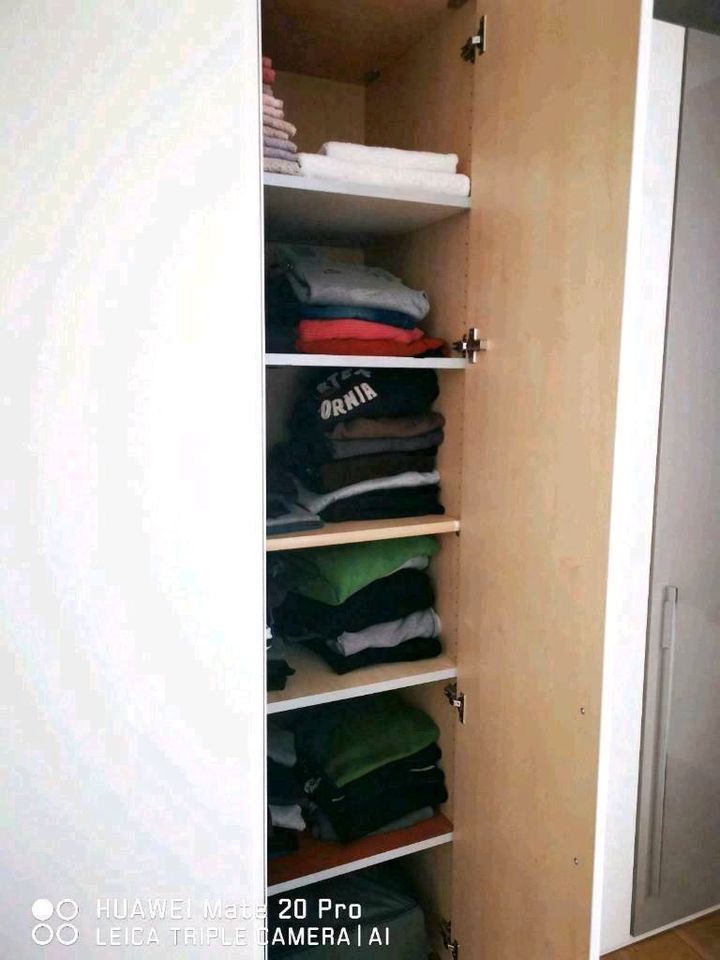 Musterring Kleiderschrank besser als Ikea pax/Nolte in Neuss