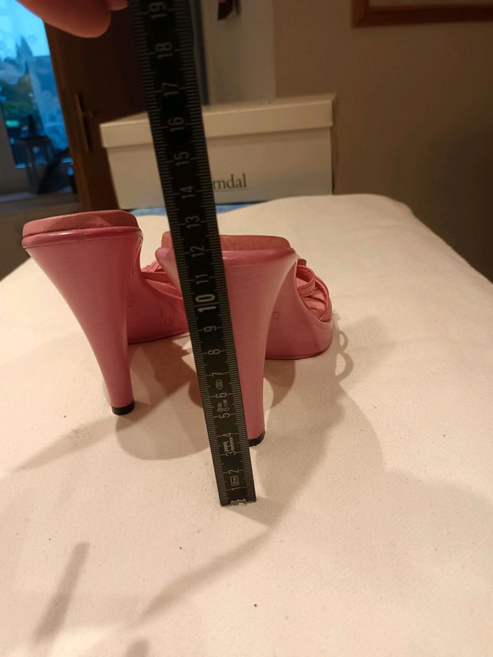 High Heels Pantoletten Gr.37 pink 12cm nagelneu! in Odenthal