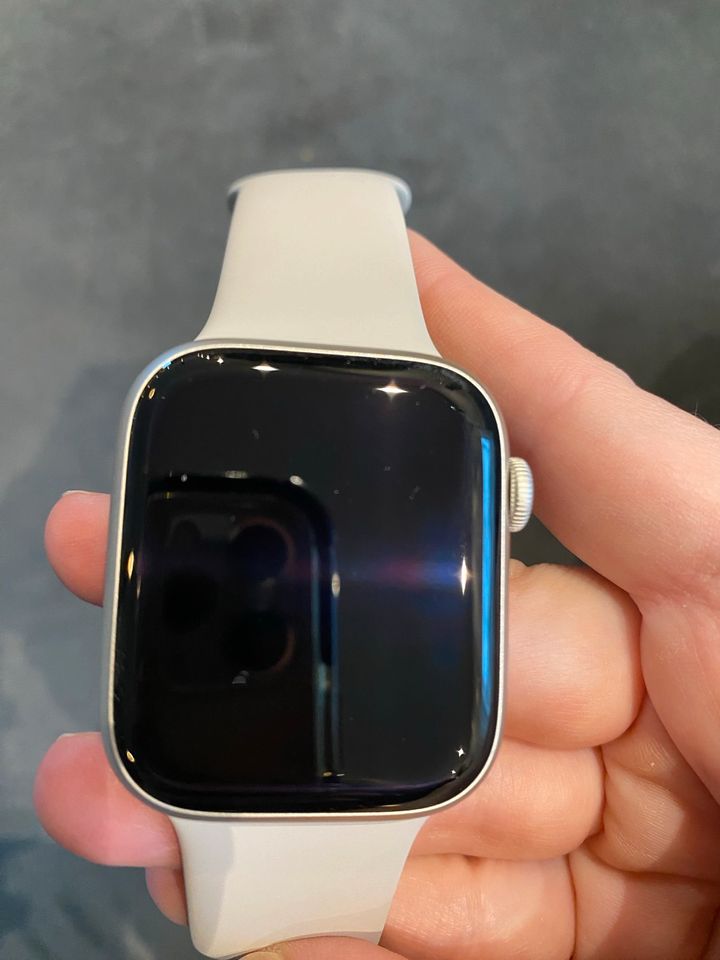 Apple Watch Series 9 in Postbauer-Heng